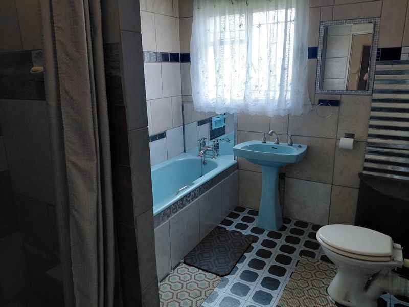 4 Bedroom House for Sale. - Photo 5