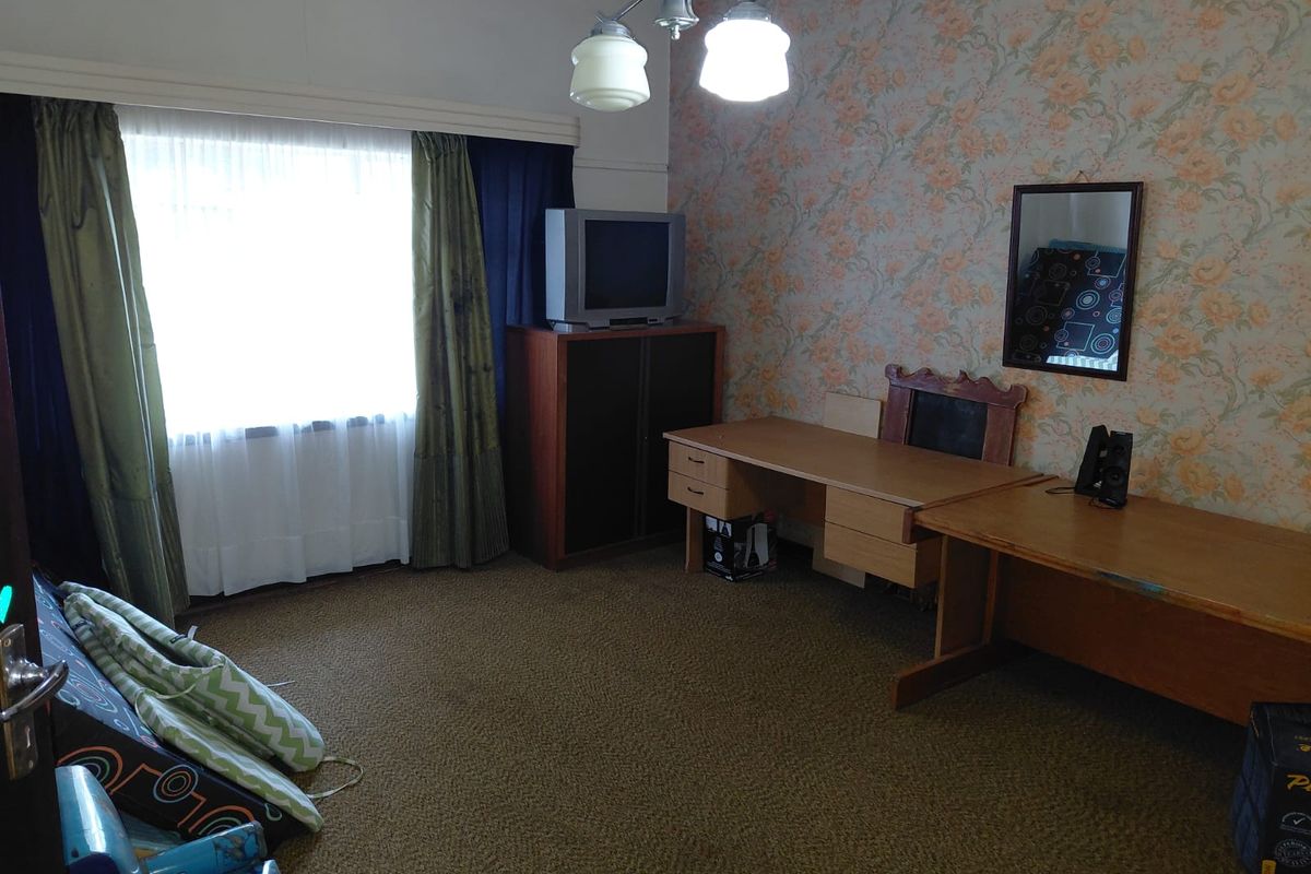 4 Bedroom House for Sale. - Photo 3