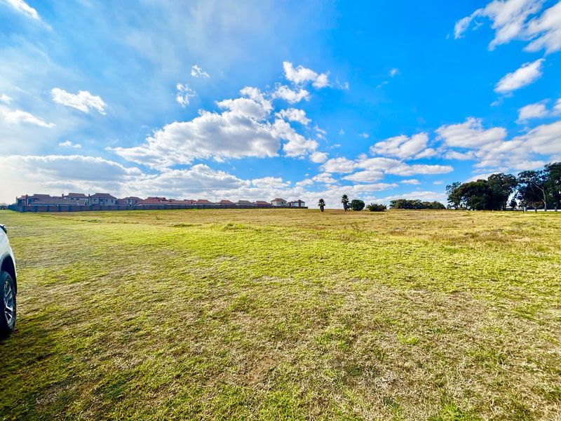 Prime 2.28ha Development Land for Sale in Terra Nova - Photo 3