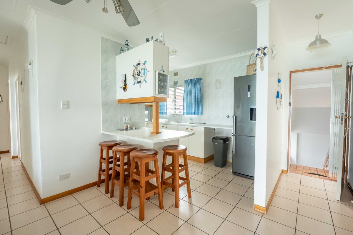 The perfect holiday flat or downsizing - Photo 4