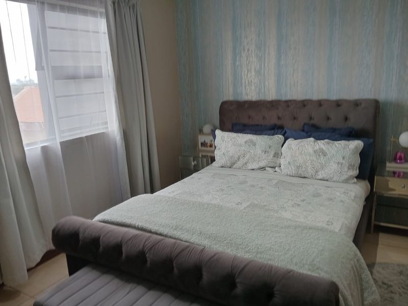 Beautiful Townhouse To Let in Cashan, Rustenburg—perfect for families seeking comfort! - Photo 10