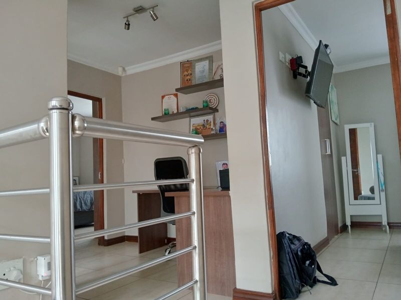 Beautiful Townhouse To Let in Cashan, Rustenburg—perfect for families seeking comfort! - Photo 7