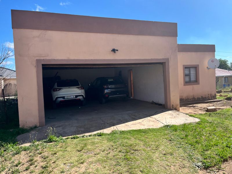 3 Bedroom House  for sale - Photo 4