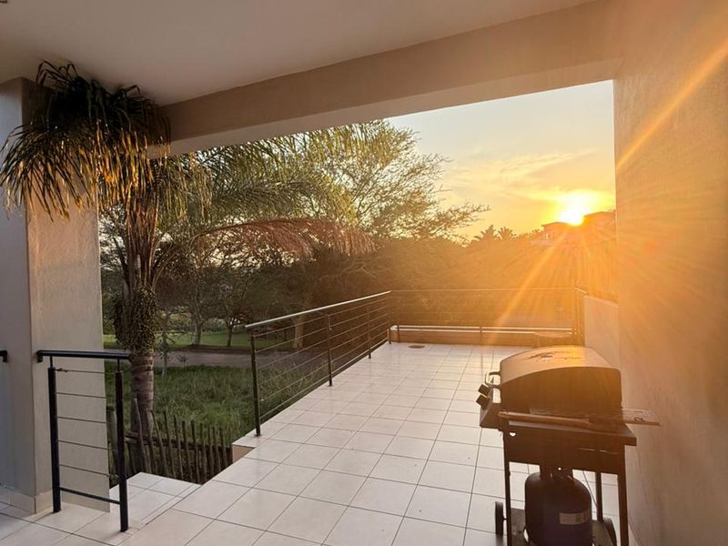 Elegant Double-Story Home in the Heart  of Palm Lakes Estate - Photo 7