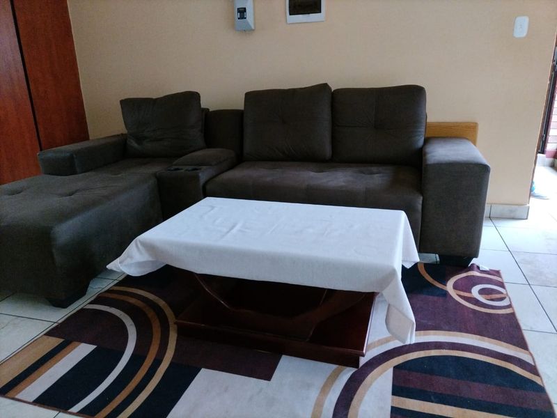 Modern 3-Bedroom Flat in a Secure Complex - Photo 7