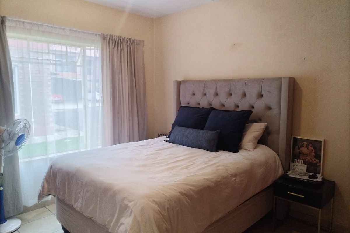 Charming 3  bedroom flat for sale! - Photo 5