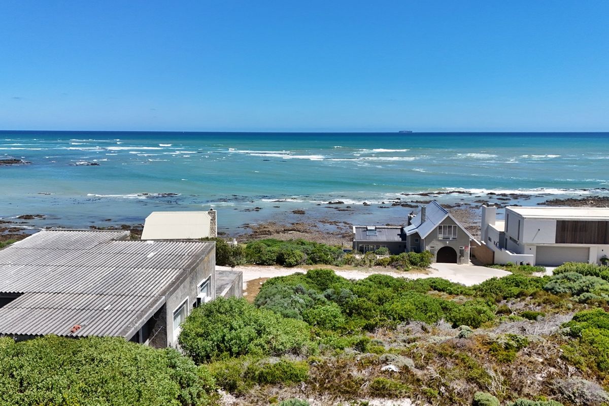 Blue Bay Beauty! - Photo 3