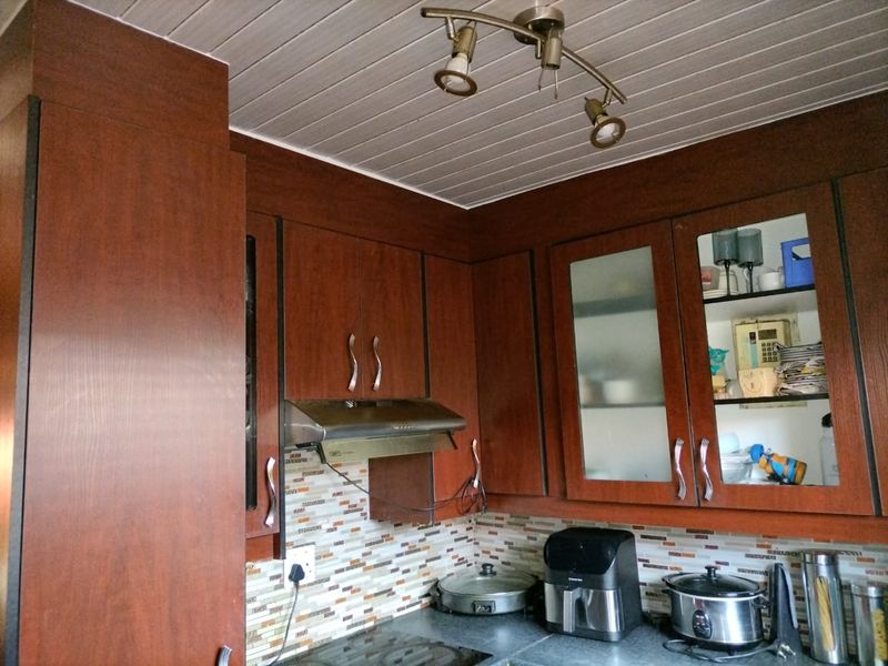 4-Bedroom Home in a Sought-After Area - Photo 4