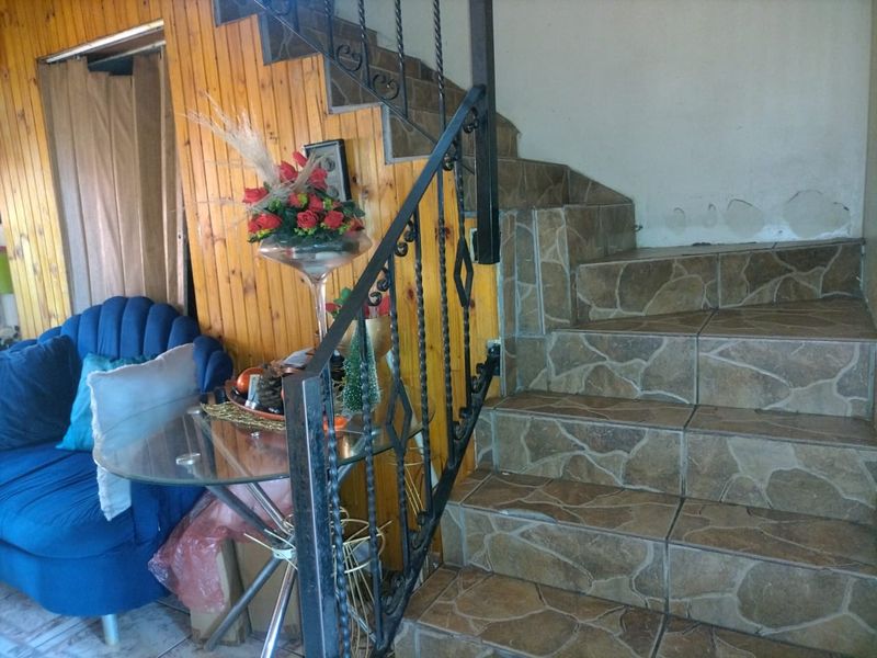 4-Bedroom Home in a Sought-After Area - Photo 8