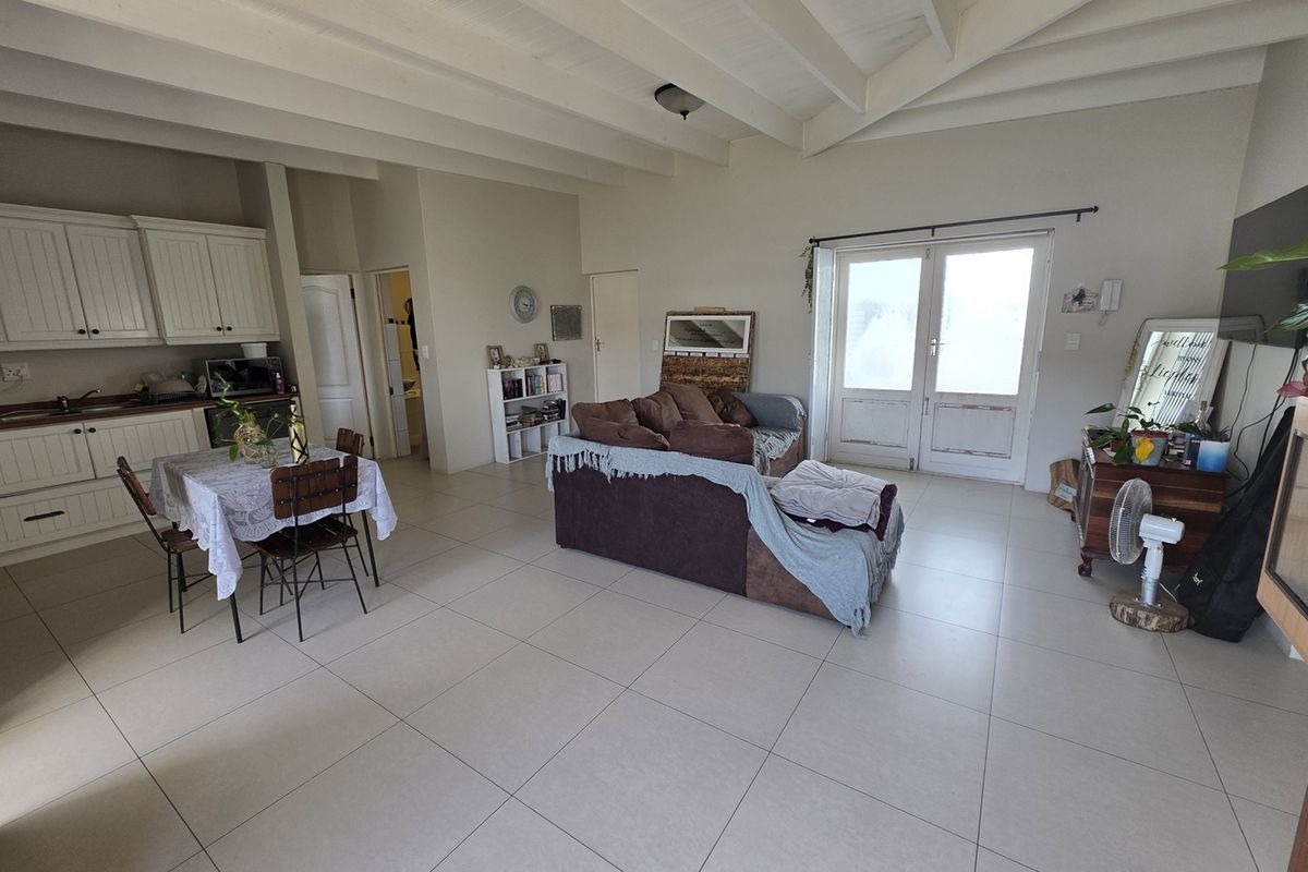 Convenience, Space & Security — All in One Property - Photo 3