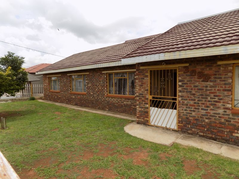 COMFORTABLE FAMILY HOME FOR SALE IN TSHING - Photo 10