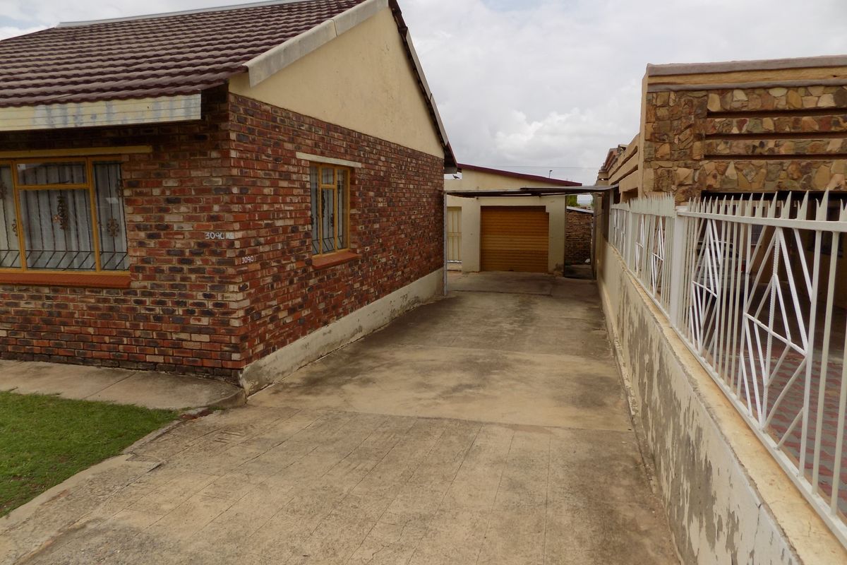 COMFORTABLE FAMILY HOME FOR SALE IN TSHING - Photo 2