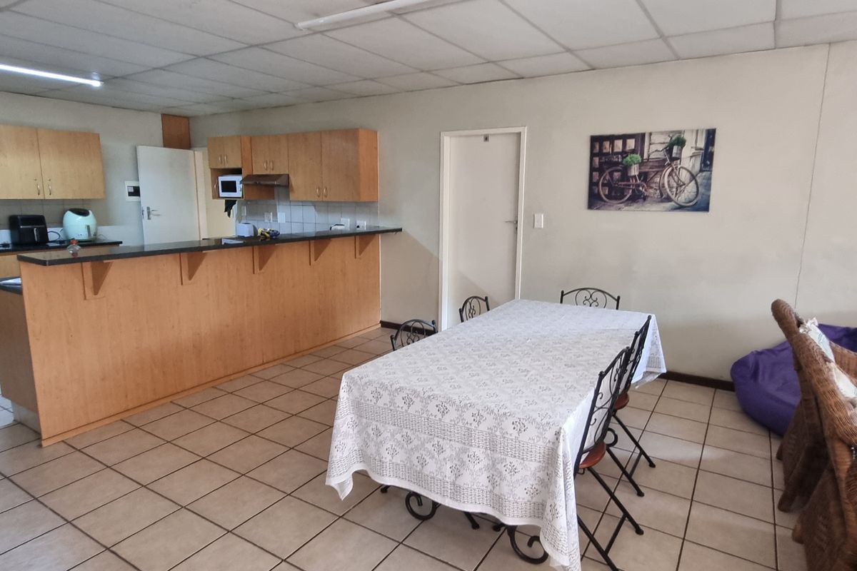 Location, Location, Location - Ideal for Student Accommodation - Photo 5