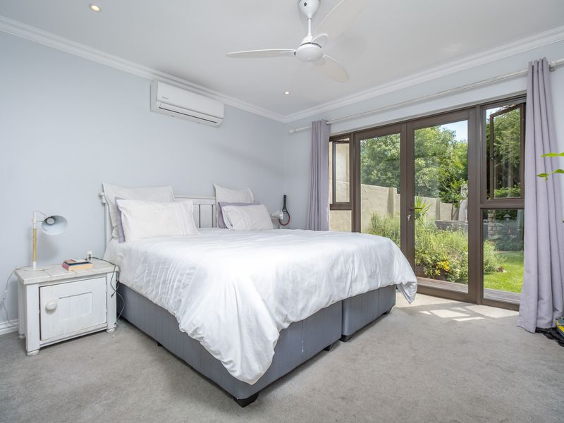 Large Family Home in Sought-After Lonehill Village Estate - Photo 8