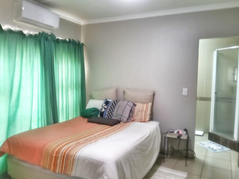 Fully Furnished Comfort in a Peaceful Setting - Photo 8