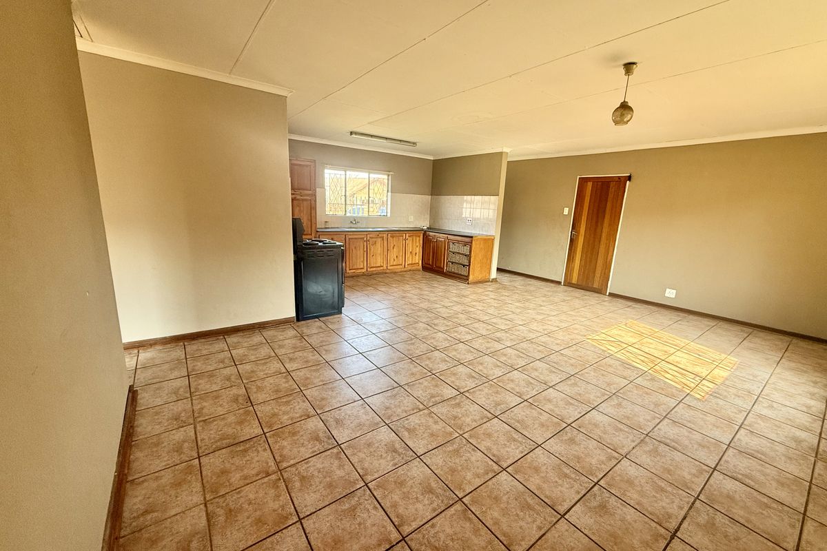 Freestanding home To Let -Petfriendly - Photo 3