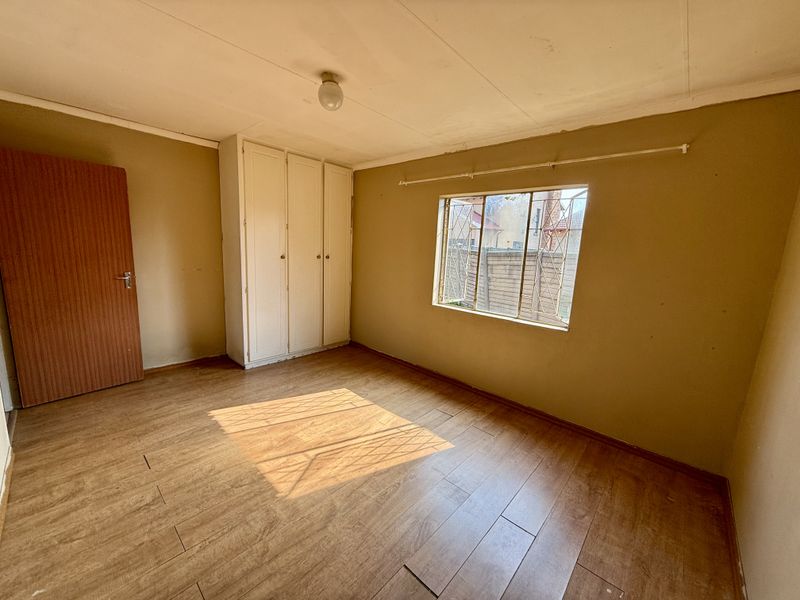 Freestanding home To Let -Petfriendly - Photo 6