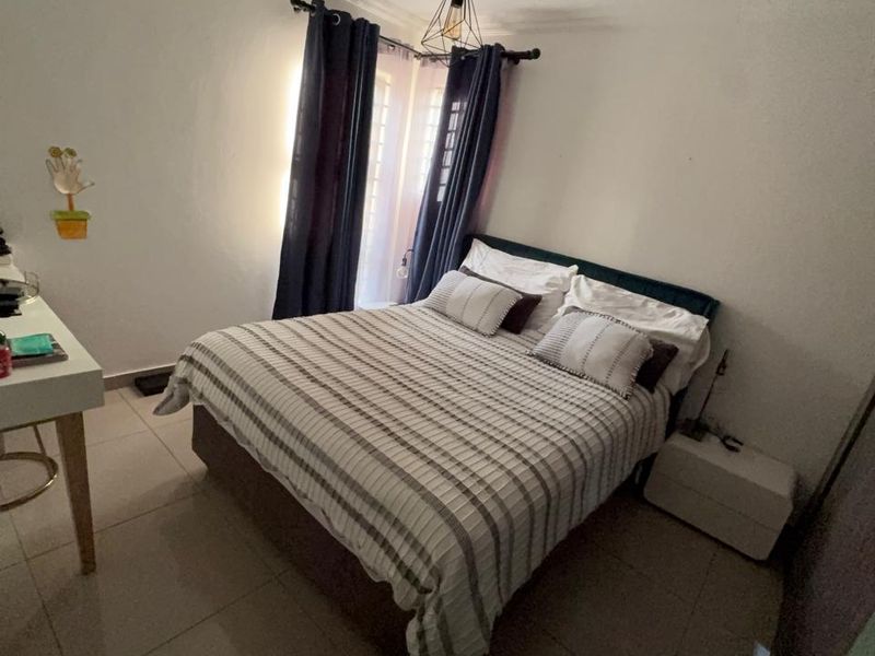 Three Bedroom Townhouse To Let In Secunda! - Photo 8