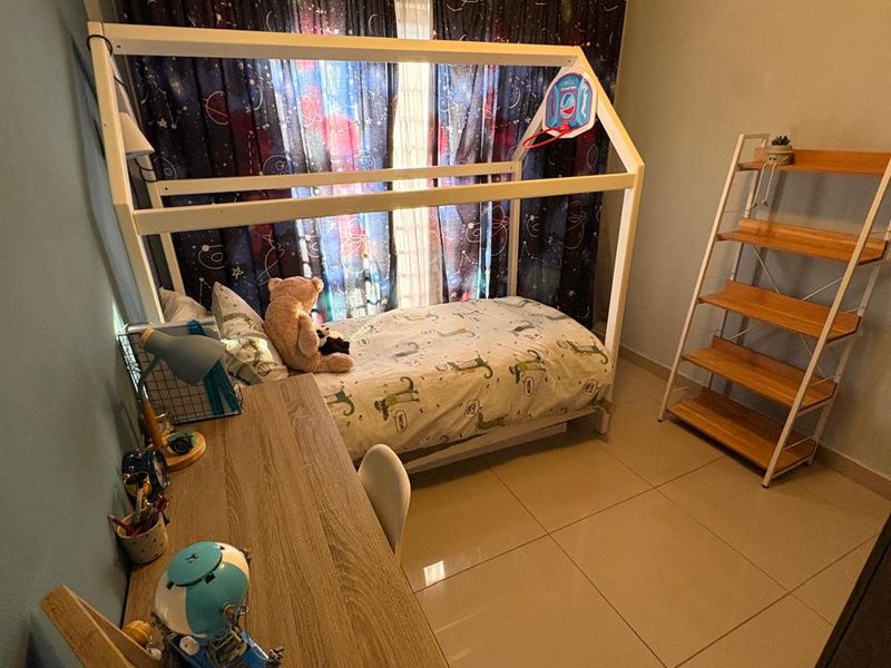 Three Bedroom Townhouse To Let In Secunda! - Photo 7