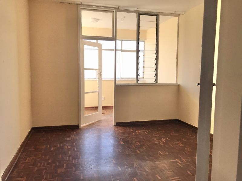 Mangrove Beach Centre 1.5 Bedroom For Sale - Photo 2