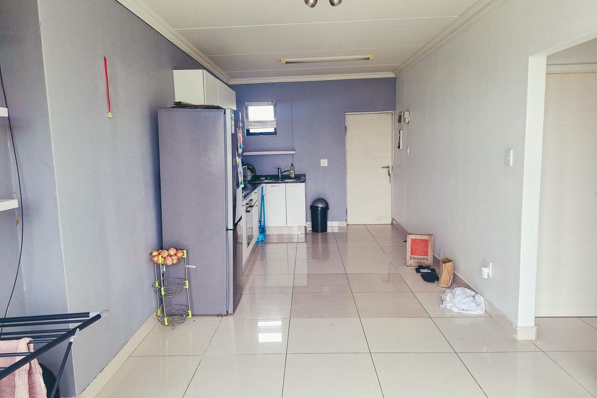 2 Bedroom  Apartment in Manhattan Mews – Prime Umhlanga Living. - Photo 4