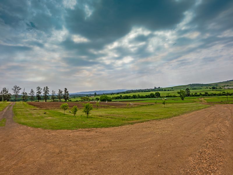 Exceptional 44.5-Hectare Irrigated Farmland with Homestead, Orchard & River Frontage - Photo 10