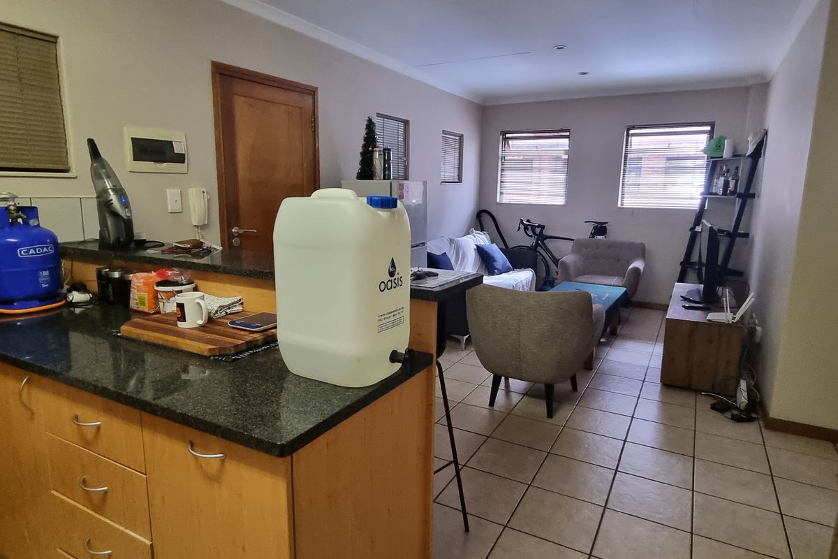 Premium Choice in This Upscale Complex - Investment - Photo 4