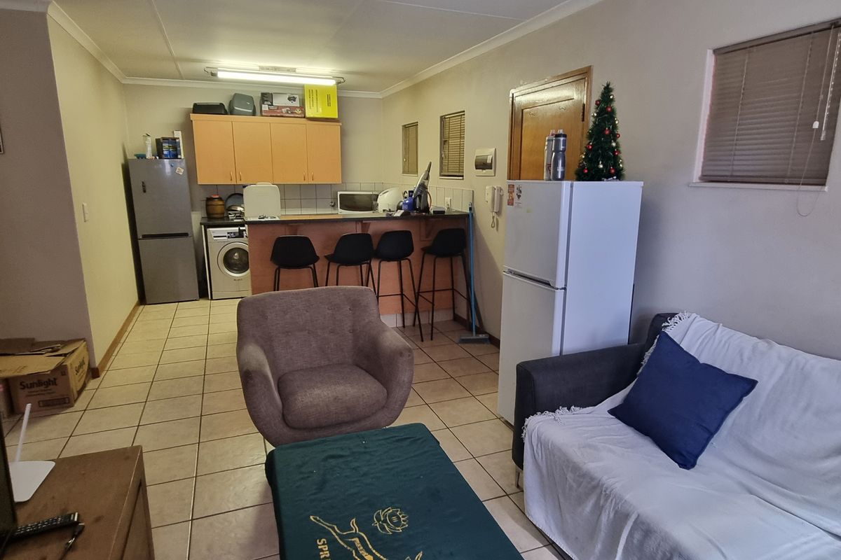 Premium Choice in This Upscale Complex - Investment - Photo 2