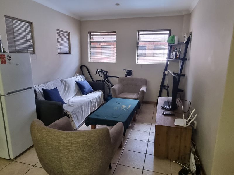 Premium Choice in This Upscale Complex - Investment - Photo 3