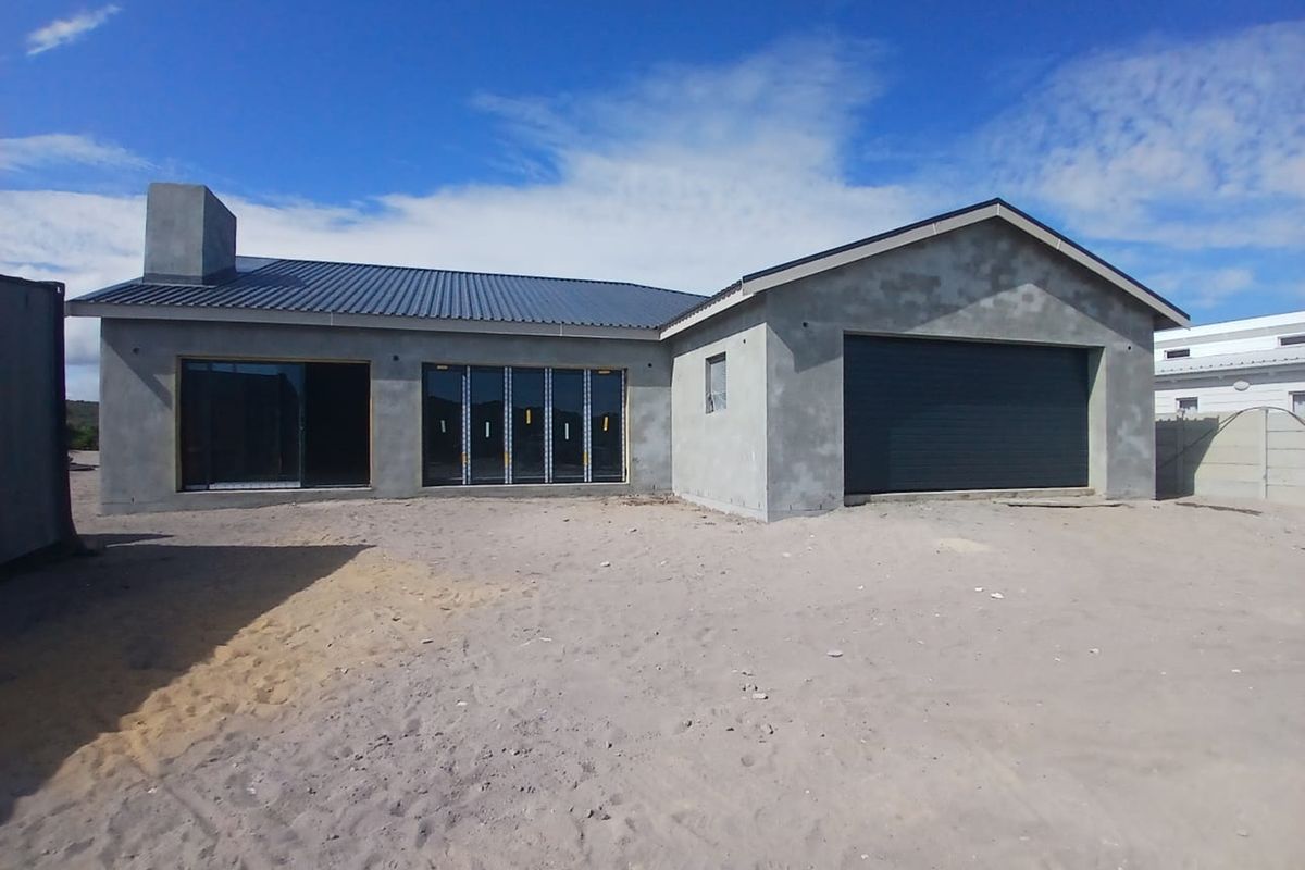 Just the Right Size! Charming 3-Bedroom Home in Beautiful Agulhas - Photo 4