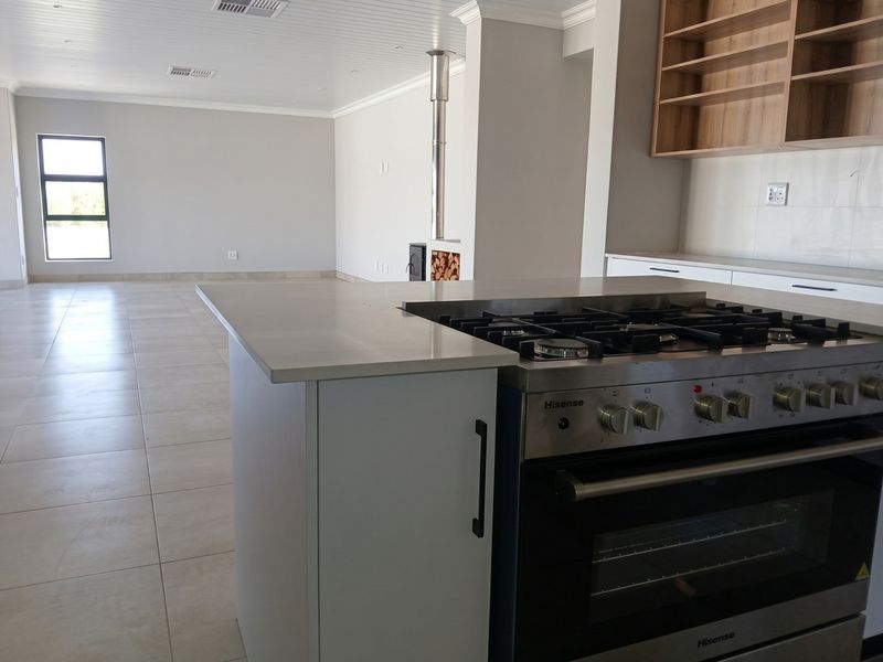 Just the Right Size! Charming 3-Bedroom Home in Beautiful Agulhas - Photo 7