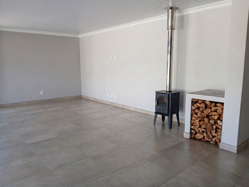 Just the Right Size! Charming 3-Bedroom Home in Beautiful Agulhas - Photo 6