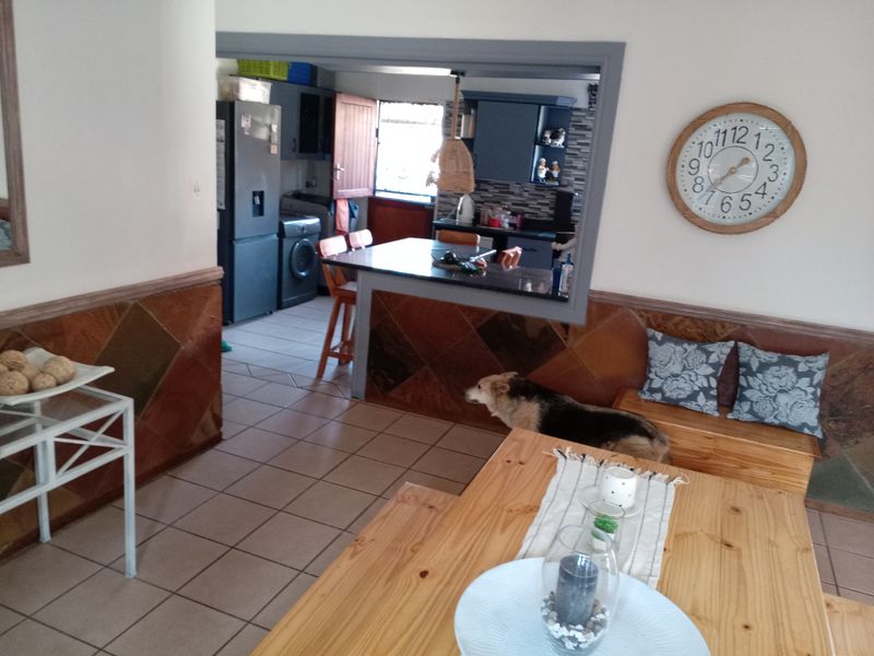 A HOME THAT HAS IT ALL – SPACE, COMFORT & ENTERTAINMENT!  IN EVANDER - Photo 10