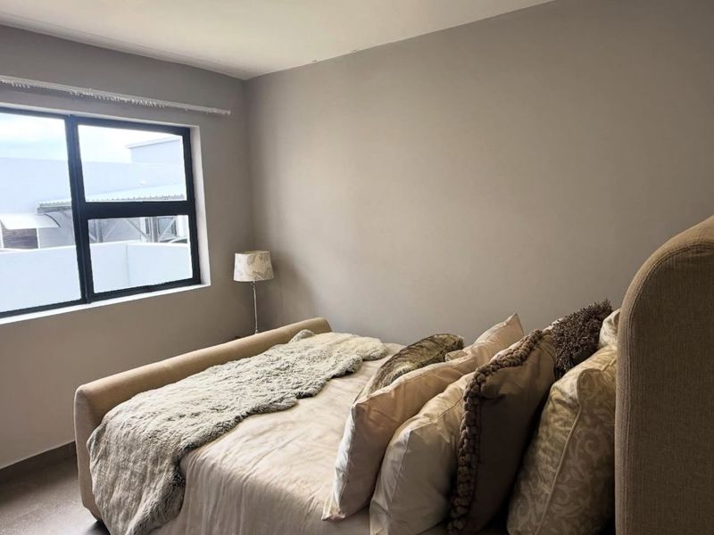 Secure Estate Living in Montana – Modern 2-Bed Apartment with Private Garden - Photo 7