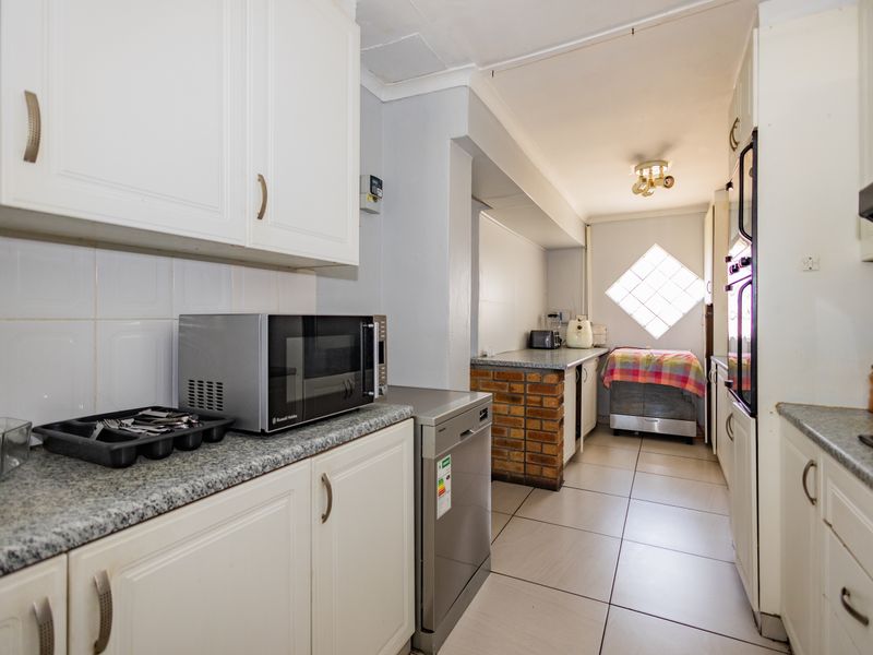 Your Dream Investment or Family Haven | Northpine, Brackenfell - Photo 7