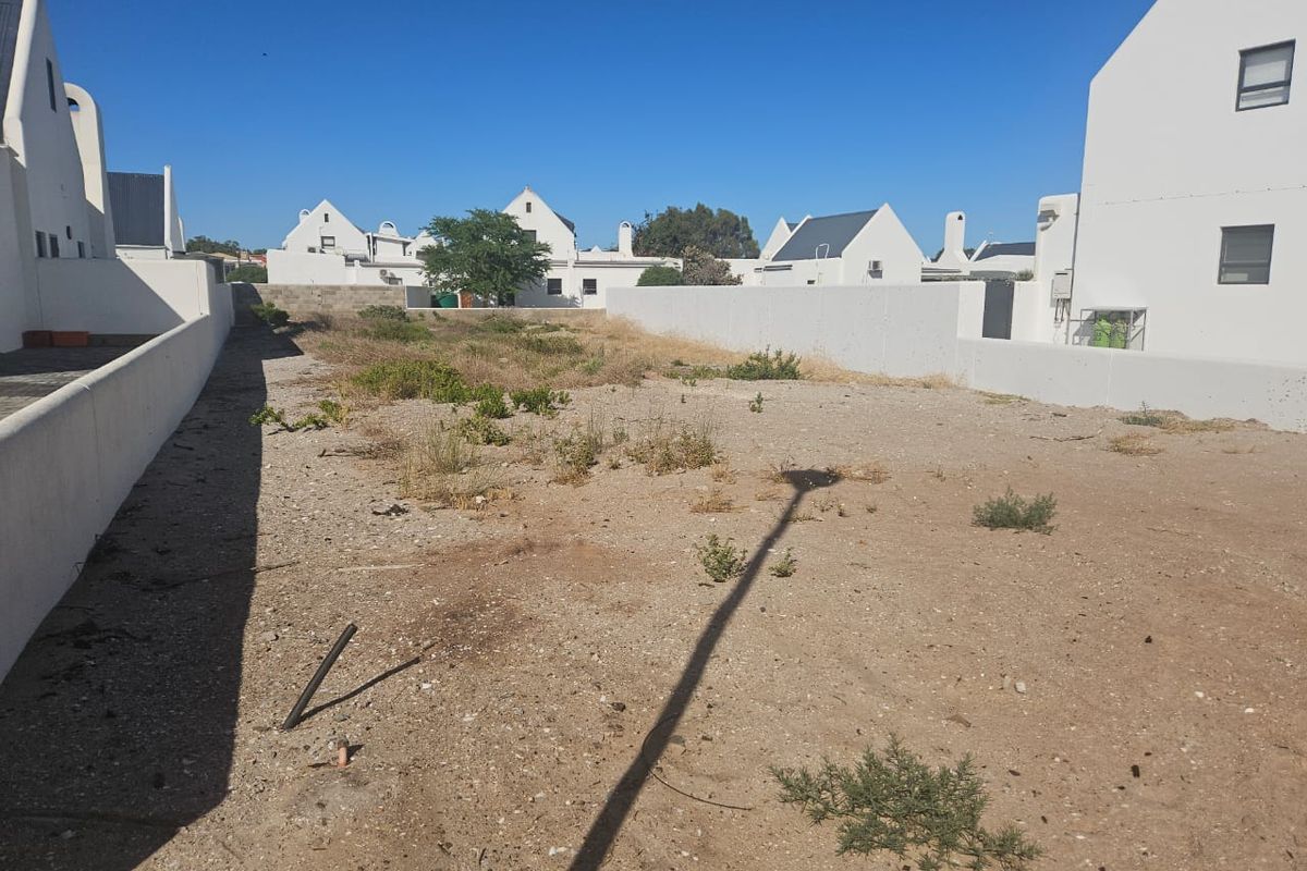 Make your dream a reality, build your dream home walking distance from the beach. - Photo 2