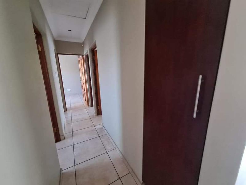 Apartment Rental Monthly In Secunda - Photo 7