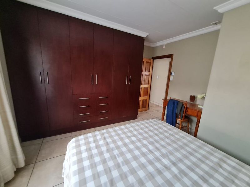 Apartment Rental Monthly In Secunda - Photo 10