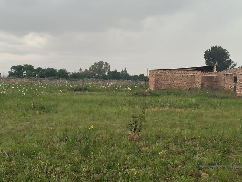 Vacant land For Sale in prestigious Ailanto Country Estate with opportunities await -2 748 m2 - Photo 3