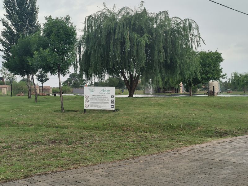 Vacant land For Sale in prestigious Ailanto Country Estate with opportunities await -2 748 m2 - Photo 7