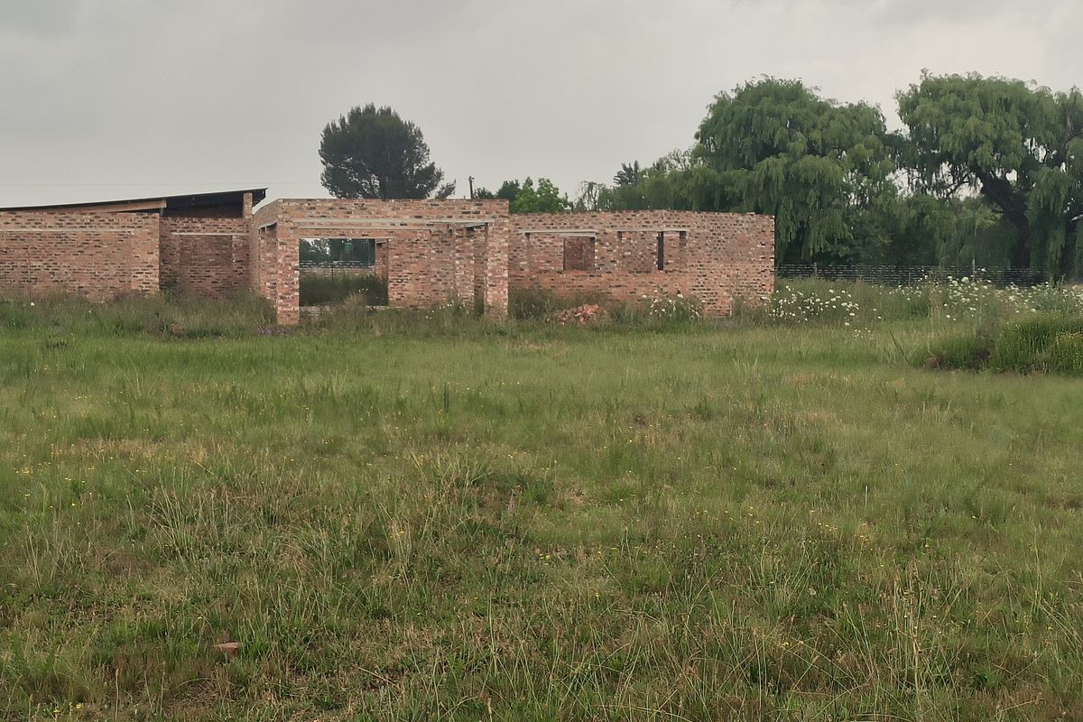 Vacant land For Sale in prestigious Ailanto Country Estate with opportunities await -2 748 m2 - Photo 5