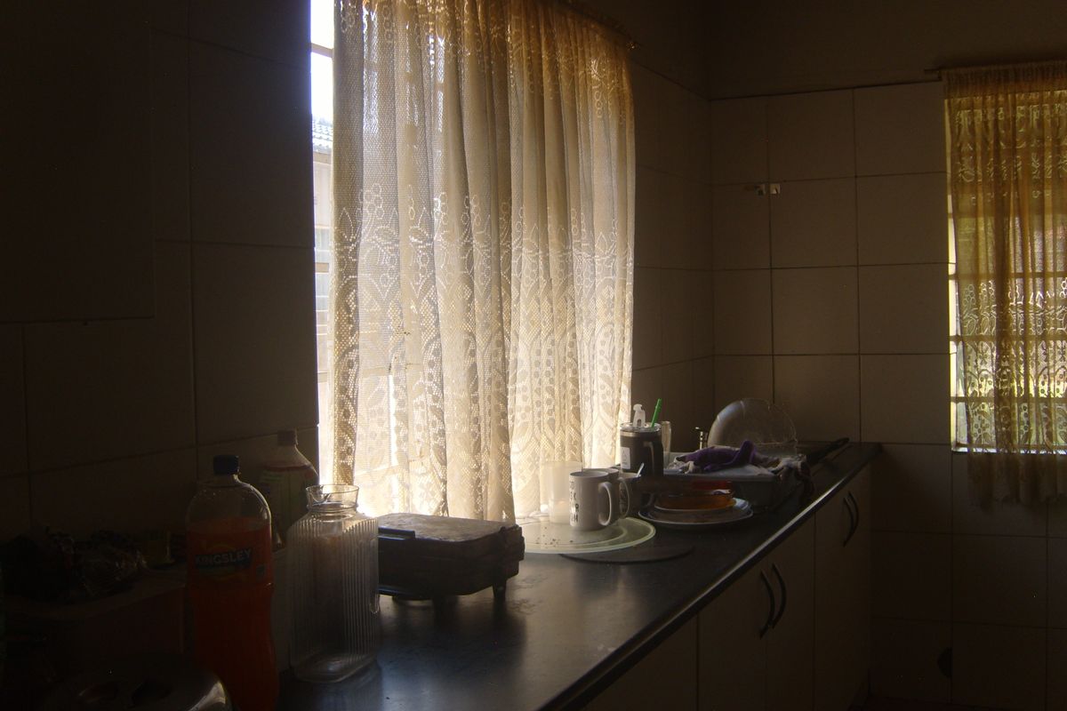 3-bedroom house for sale in Florentia, Alberton – perfect for families and investors - Photo 4