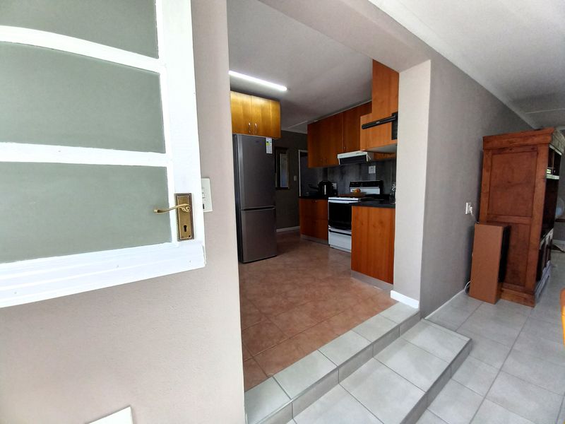 Warm and inviting family home - Photo 3