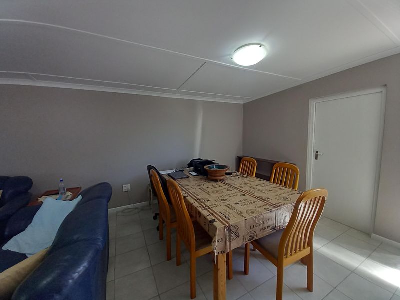 Warm and inviting family home - Photo 4
