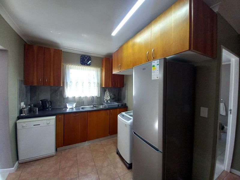 Warm and inviting family home - Photo 7