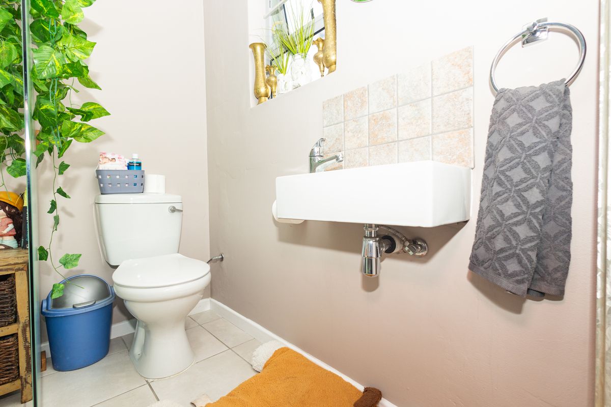 Warm and inviting family home - Photo 5