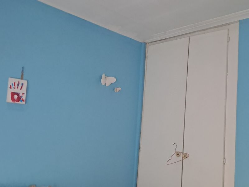 Secure location happy living!! - Photo 7