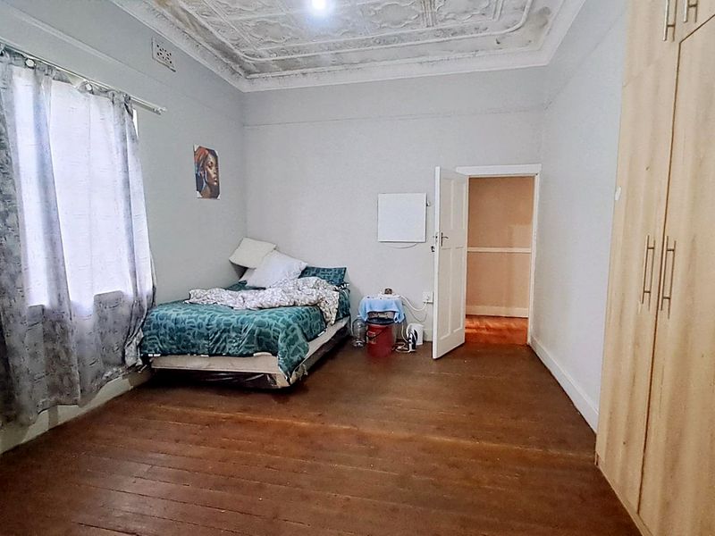 Smart Investment Dual Purpose Family Home with Income Potential - Photo 3