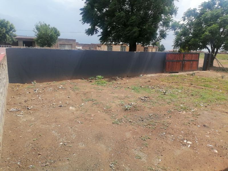 House Pending Sale In Vanderbijlpark - Photo 4