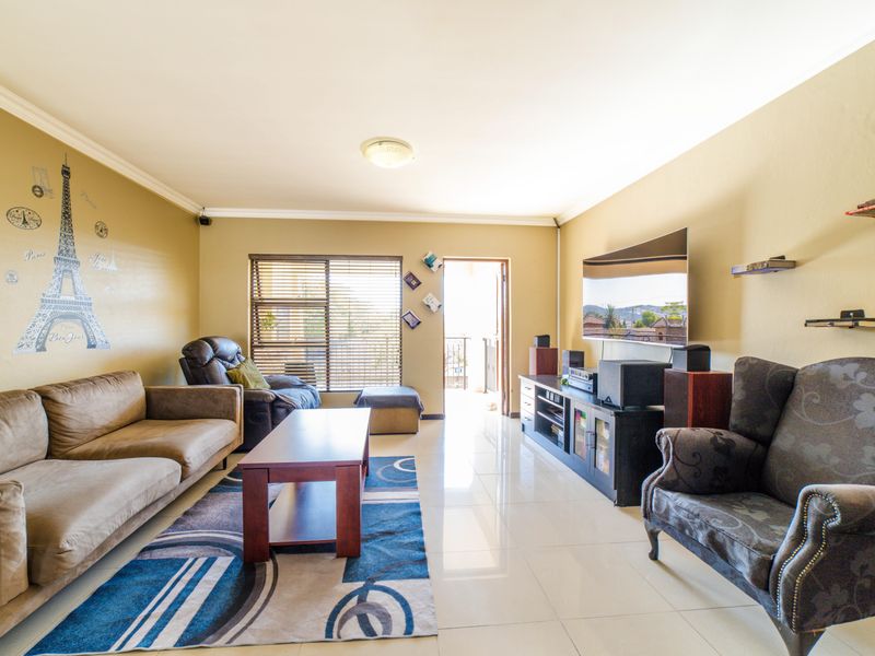 Step into elevated living with this beautifully positioned top-floor apartment in Olive Grove, Barbe - Photo 5